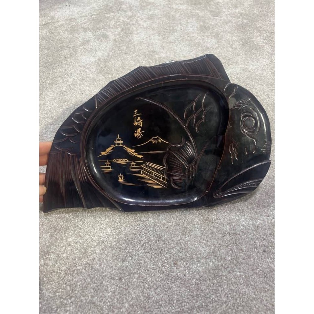 Vintage Japanese Lacquer Fish Tray Black Gold‎ Mt Fuji Landscape Carved Wood